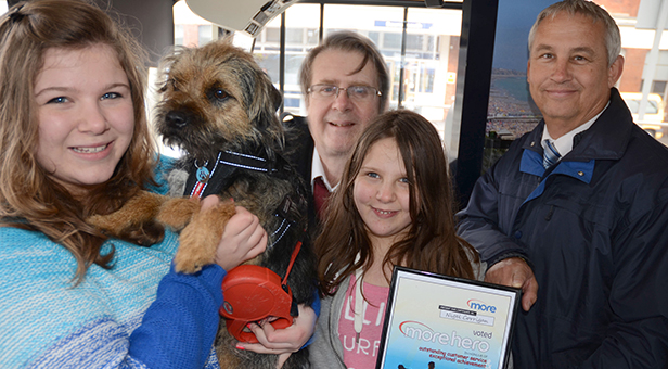 Serena Chanoch with Monty, Hero Nigel Corrigan, Amy Chanoch and Paul Weller