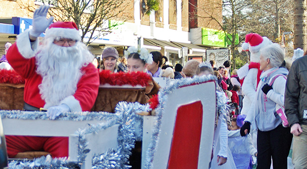 Broadstone Christmas Parade