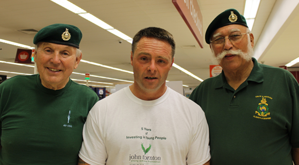 Richie (centre) after his Rowathon with Jack (l) and Sharkey (r)