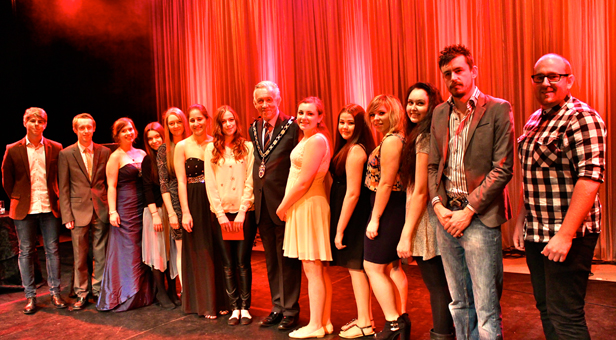 Performers L-R:  Charlie Woodford, Mark Anstead, Catherine Smith, Annelies Paris, Amie Knight, Jenny Oag, Emma-Jane Toop, Robin Cook (Chairman EDDC), Lauren Fitzgerald, Nicole McNally, Melissa Barton, Katie Laurilla, Carlos Anthony Heath, Karl Vogts