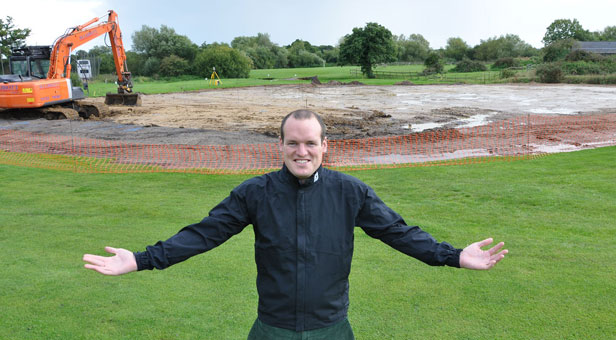 Daryl Dampney of Parley Golf Centre