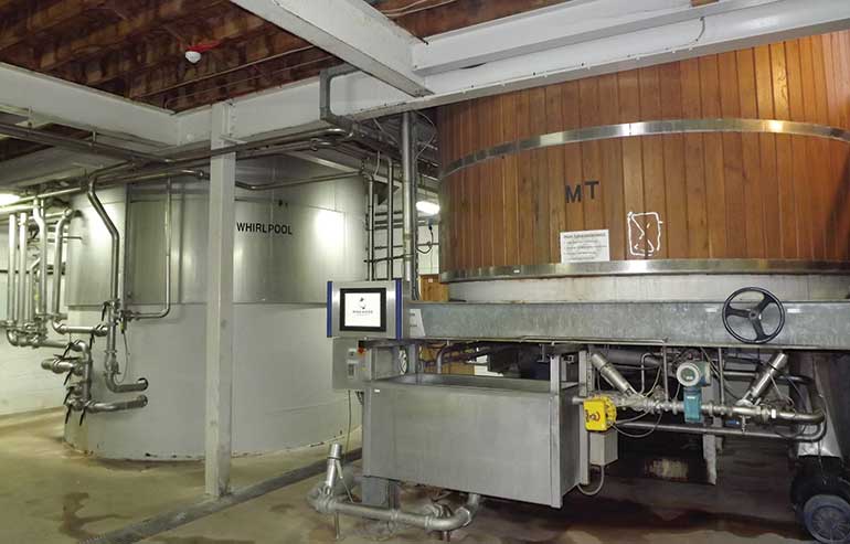 Ringwood Brewery mixing chambers