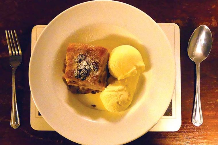 Old Cottage bread & butter pudding