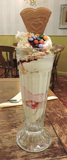 Horton Inn The glorious Knickbocker Glory