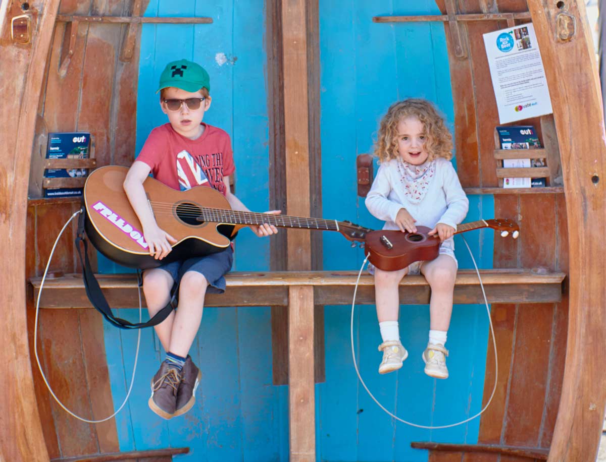 Rock the Boat Street Guitars