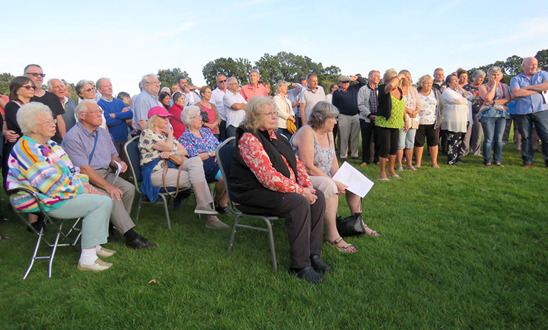 West Moors residents attend Parish Council meeting 22 August