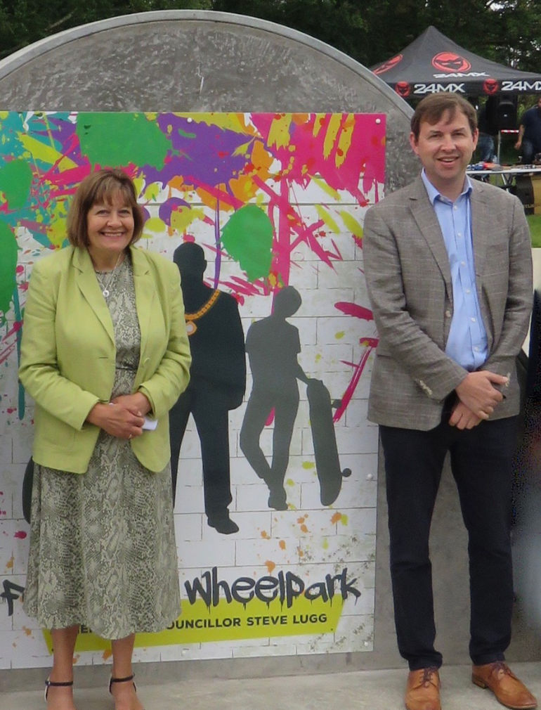 Councillors Cathy Lugg and Mike Parkes at the plaque