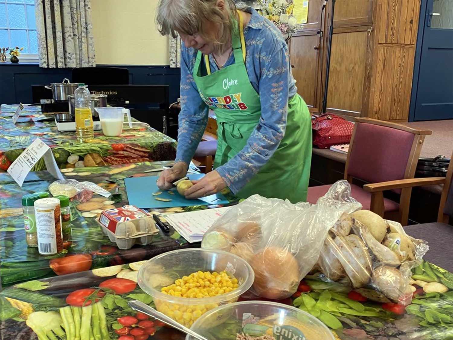 Friendly Food Club cookery session