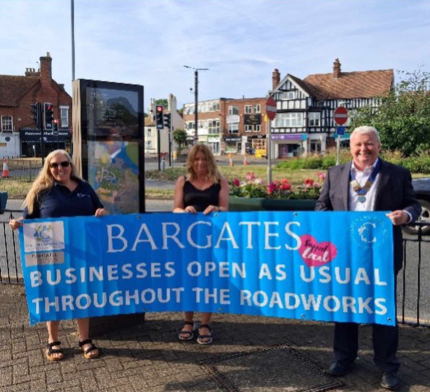 L-R: Christchurch BID’s Ellie Howes, Bargates trader Sue Withers, and Christchurch & District Chamber of Commerce President Tim Lloyd