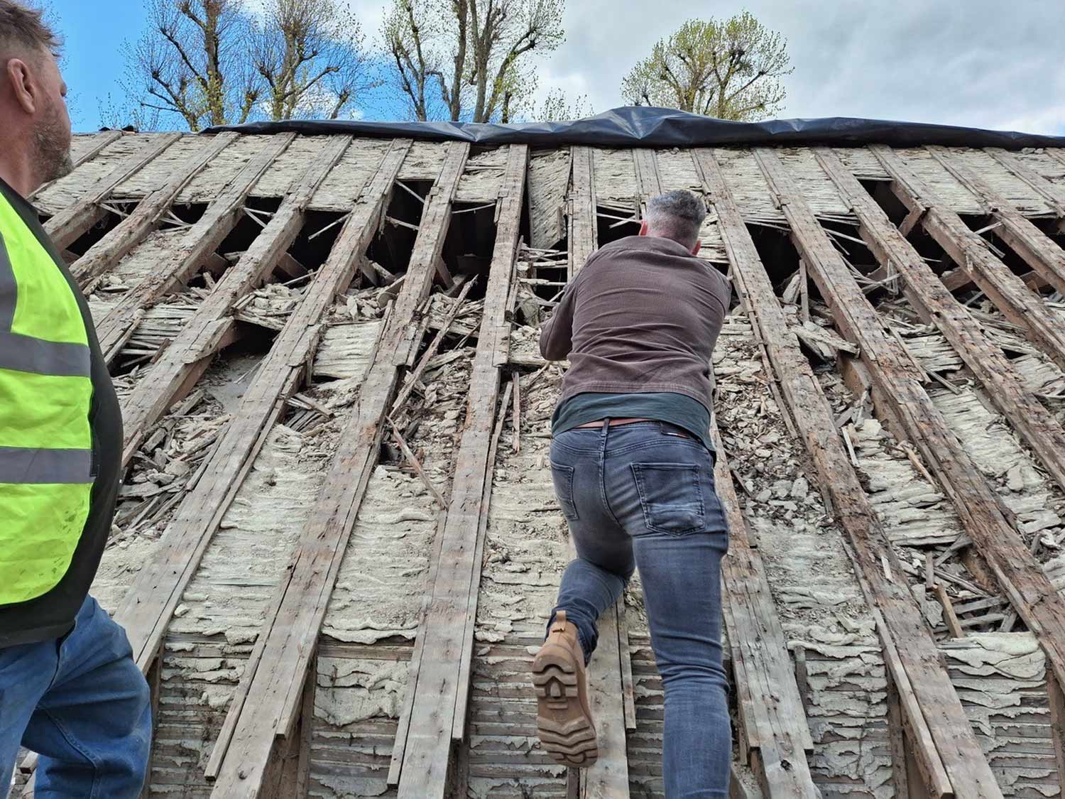 Urgent roof repair needed at the Church of the Holy Rood, Shillingstone © Anne Powell