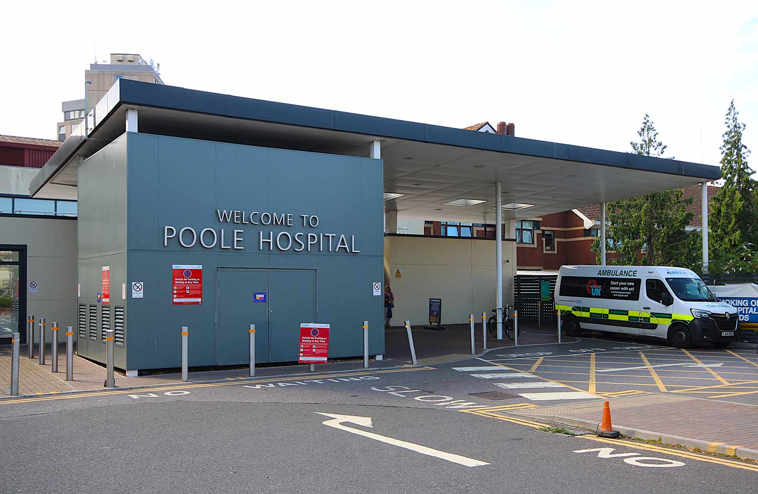 Poole Hospital